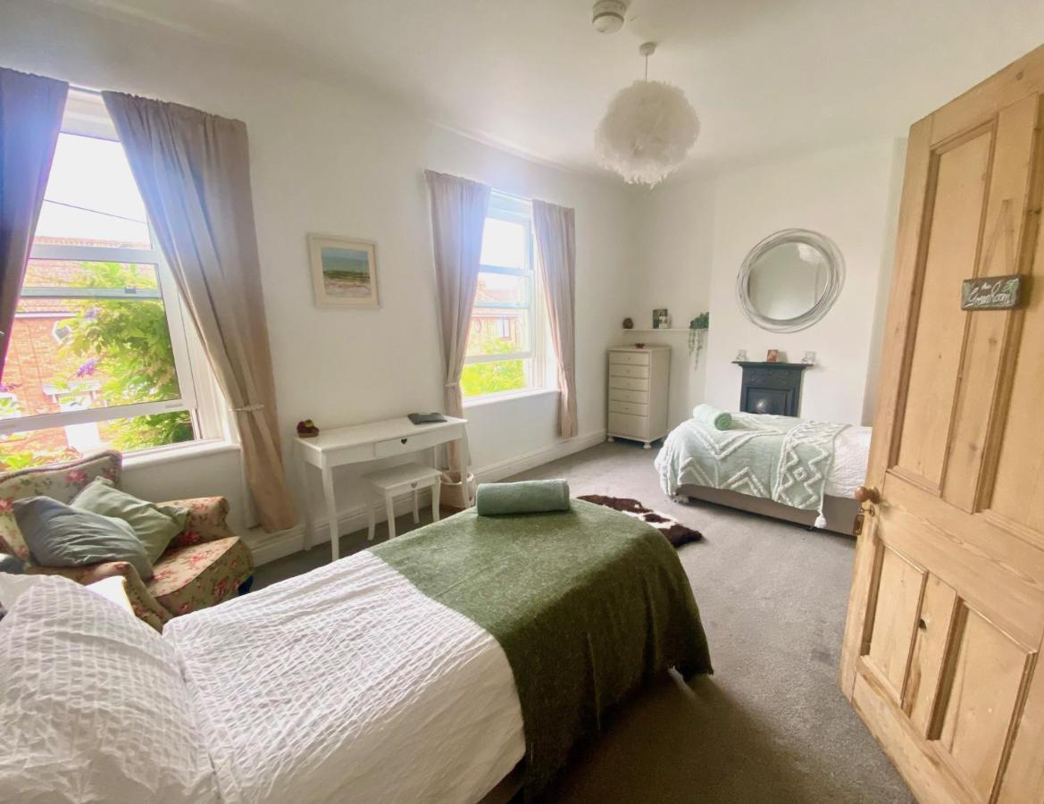 The Dragonfly Bnb, Glastonbury Extérieur photo