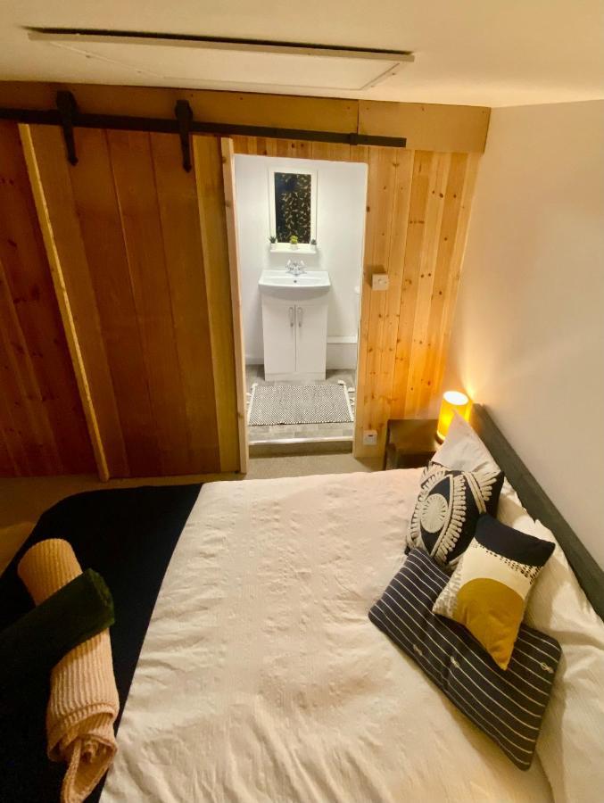 The Dragonfly Bnb, Glastonbury Extérieur photo
