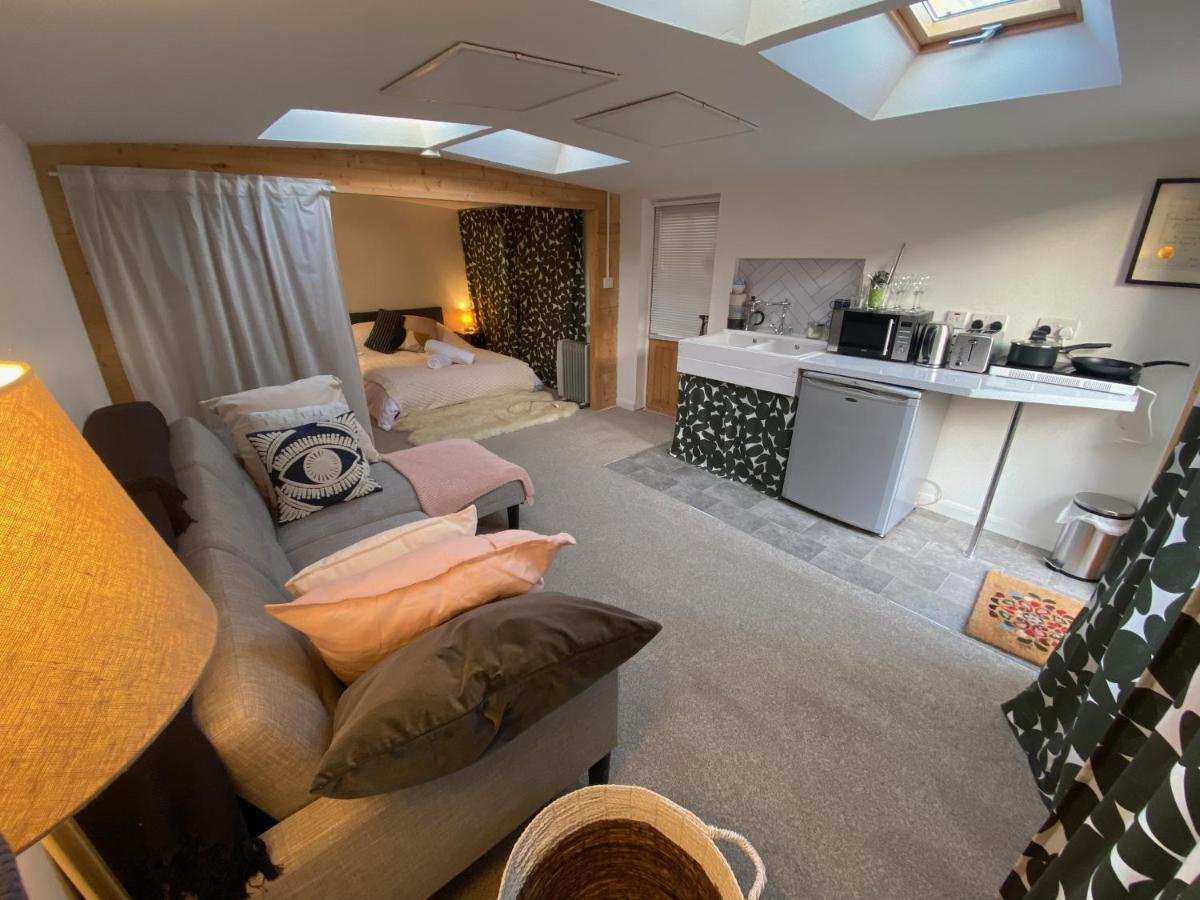 The Dragonfly Bnb, Glastonbury Extérieur photo