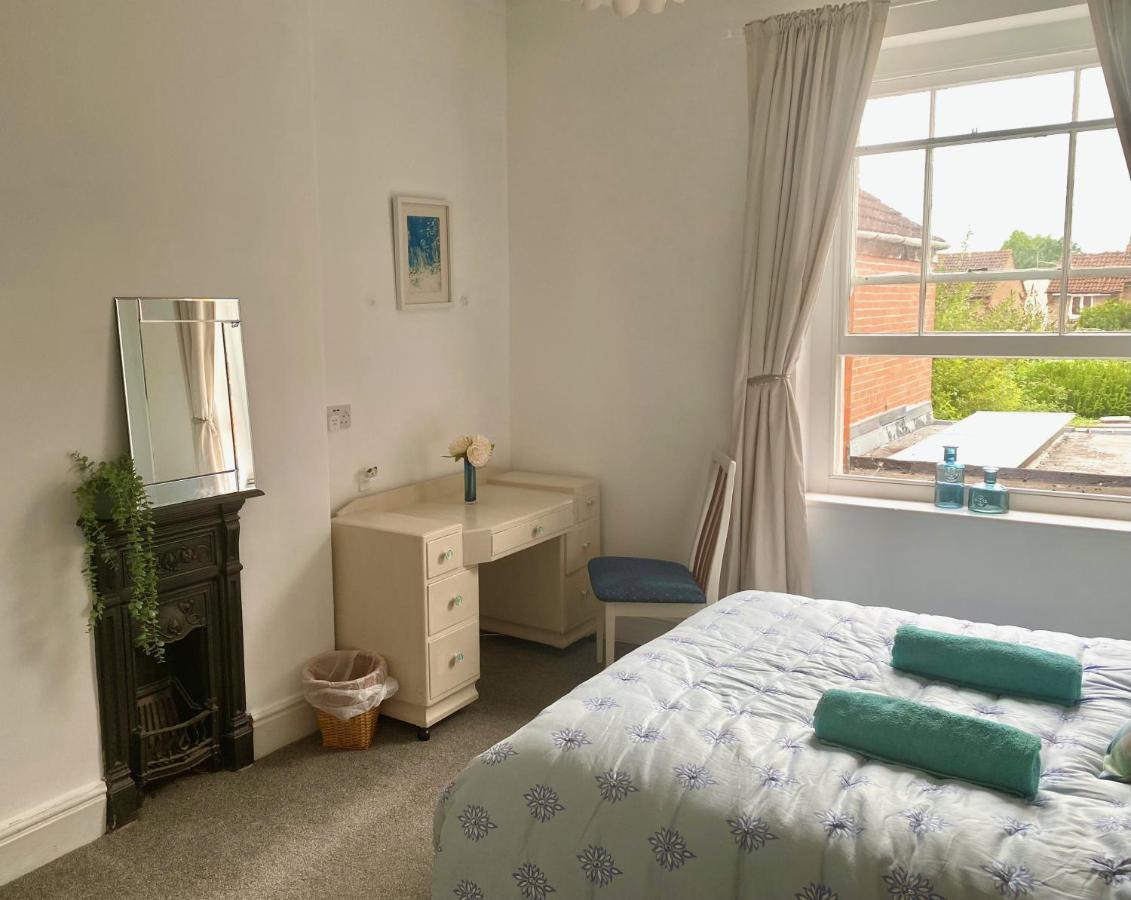 The Dragonfly Bnb, Glastonbury Extérieur photo