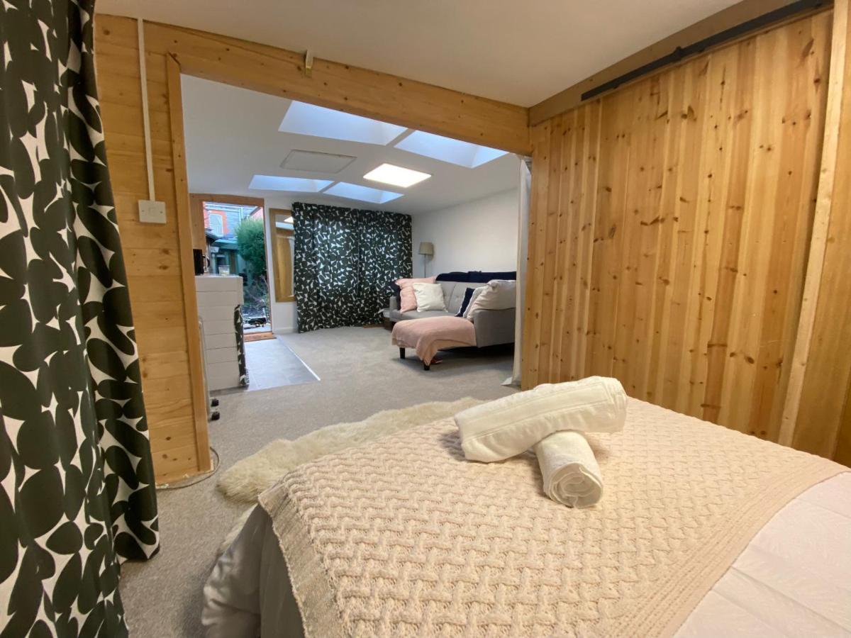 The Dragonfly Bnb, Glastonbury Extérieur photo