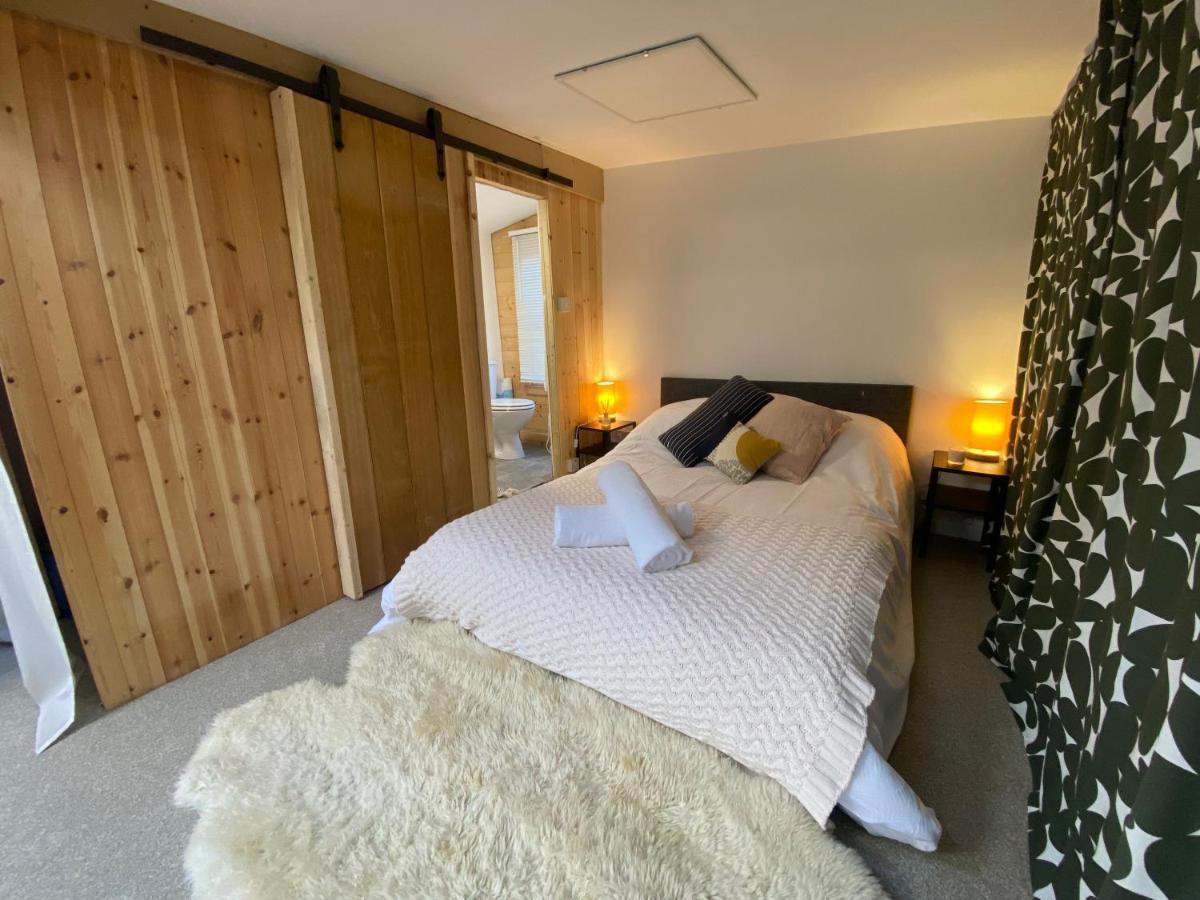 The Dragonfly Bnb, Glastonbury Extérieur photo